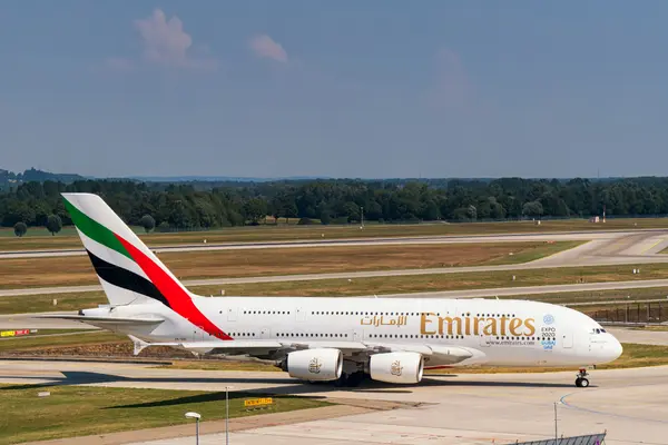 Airbus A380