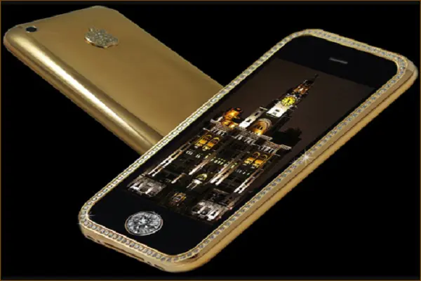 Gold Striker iPhone 3GS supreme