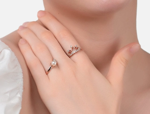 Why Women Love Rose Gold Engagement Ring