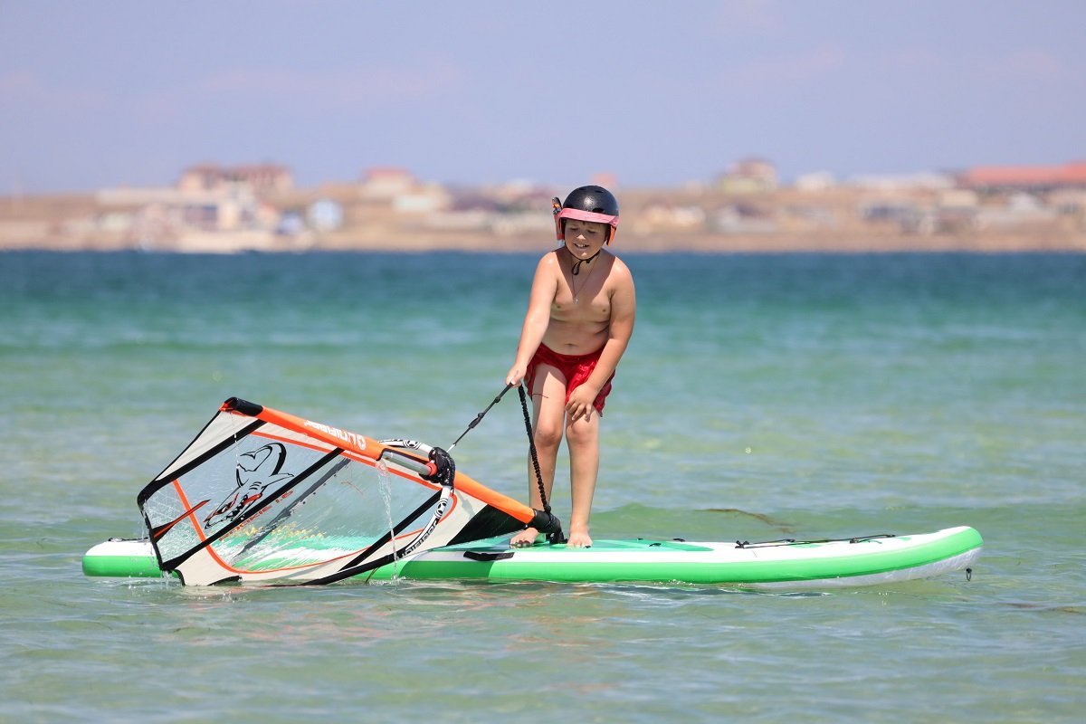 Best Water Sports For Kids Of Different Age Groups