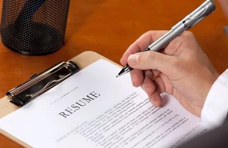 Cómo escribir un currículum perfecto para un trabajo