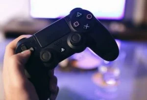 Buying a PlayStation 4? Here are 5 Things You Need to Know