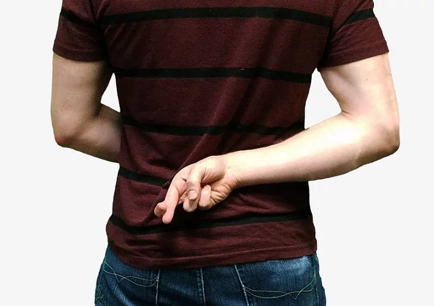 Kłamanie w dobrych intencjach na studiach lub na lekcjach