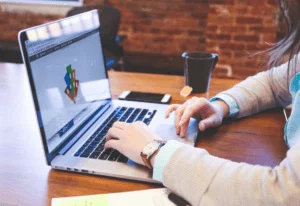4 Reasons Why You Should Outsource Your Digital Marketing Efforts