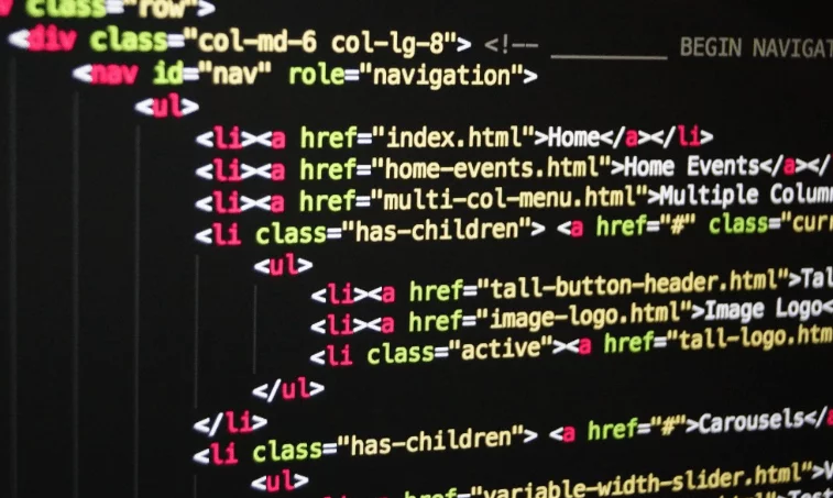 HTML