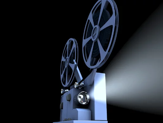 Watch The Movie In Theatre VS Online Websites 3 Watching Movie At Theatre