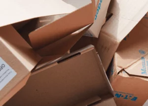 Benefits of Small and Medium Companies to Get Their Envelopes and Packaging Material Online