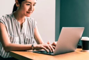 Want to Work From Home? 6 Crucial Success Tips