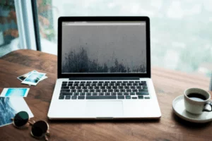 5 Essential Tools of an Effective Freelancer