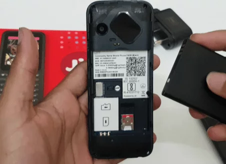 Switch off your mobile