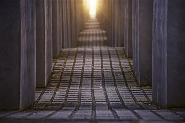 Precast Concrete Retaining Walls