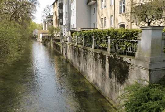 Concrete Retaining Walls