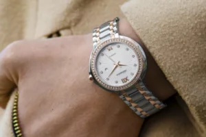 3 Unexpected Luxury Gift Ideas to Give to Friends