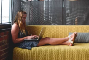 How to Become A Freelance Web Designer