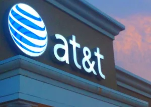 Why You Should Choose AT&T As Your Service Provider While Living In USA?