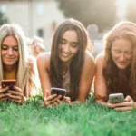 How to Scrub Your Social Media Profiles [7 Tips]