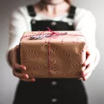 Top 5 Easy Gifts to Send for Someone Living Abroad