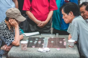 Board Games for Seniors With Dementia