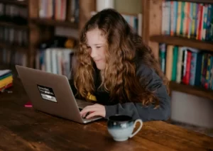 Entertain Yourself During Online Education