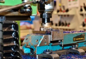 Make A CNC Control Suitable For Moldmaking