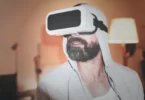 Virtual reality (VR)
