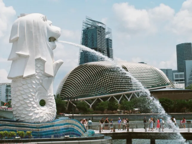 Travel Solo in Singapore