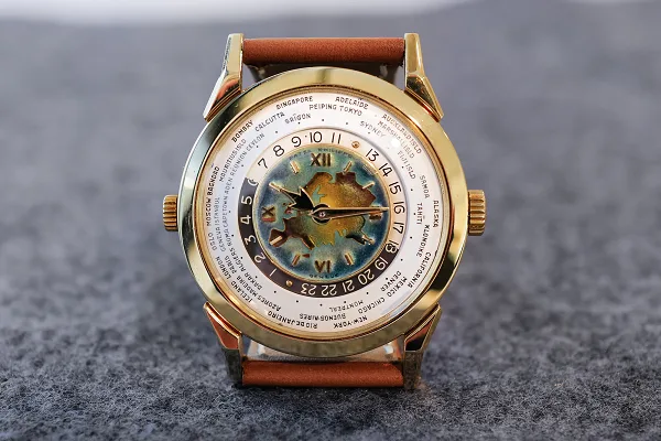 Patek Philippe Ref. 2523 "Eurasia Dial" Patek Philippe Ref. 2523 "Eurasia Dial"
