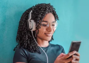 How Spotify Reinvented The Music Industry