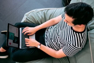 Work At As A Web Designer In the US