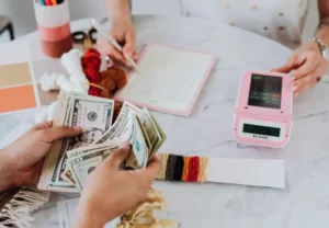 Get the Best Interest Rate On Consumer Loans
