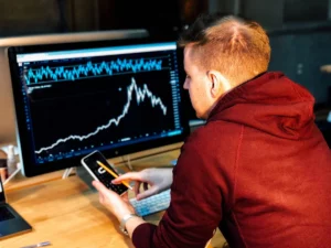 Why Entrepreneurs Should Start Investing
