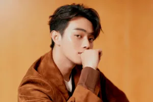 Xu Kai: Biography, Age, Height, Girlfriend, Wife, Kids, Family & House