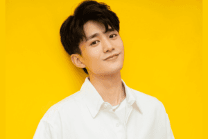 Yi-Da-Qian-Bio-Profile-Education-Career-Girlfriend-Family-Awards