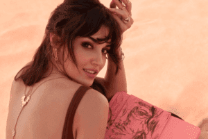 Hande-Ercel-Bio-Profile-Education-Career-Boyfriend-Husband-Family-House