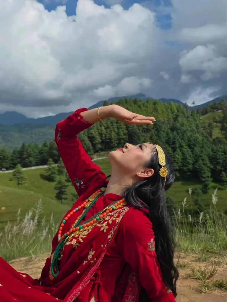 Deekila Sherpa Height And Weight